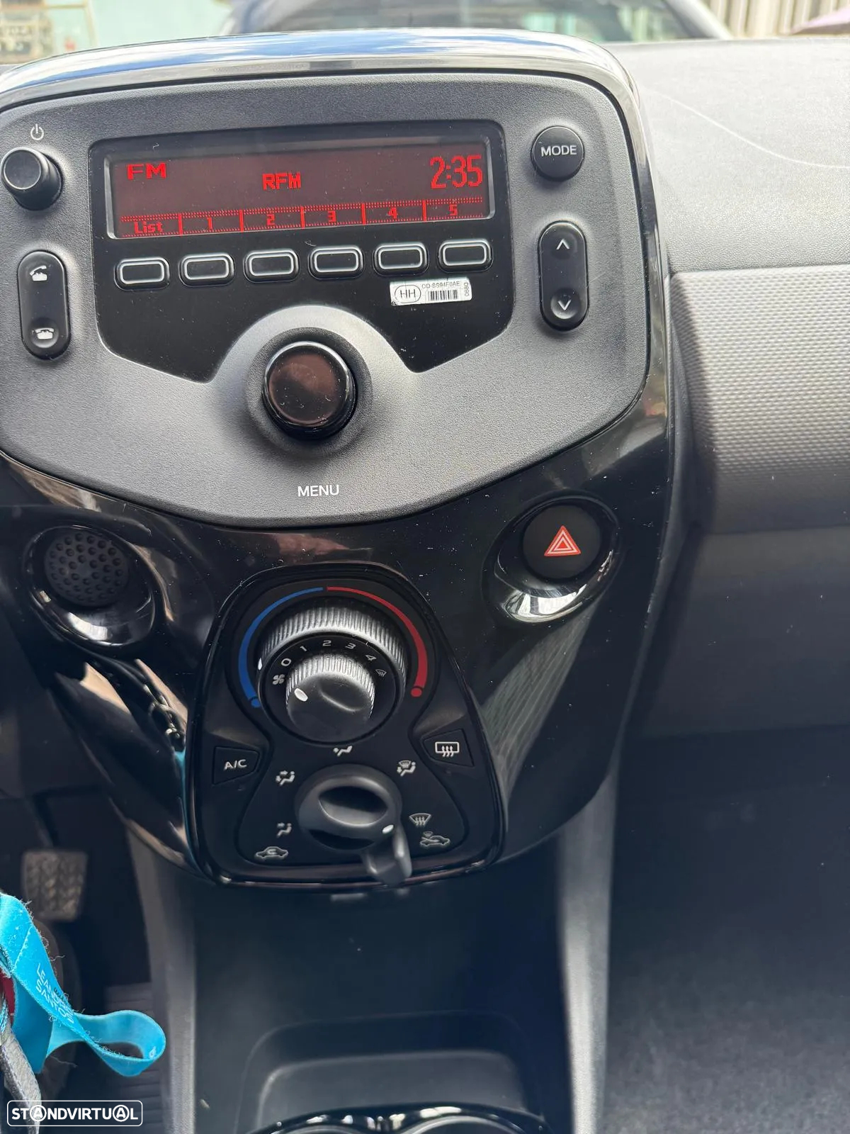 Peugeot 108 1.0 VTi Allure - 28