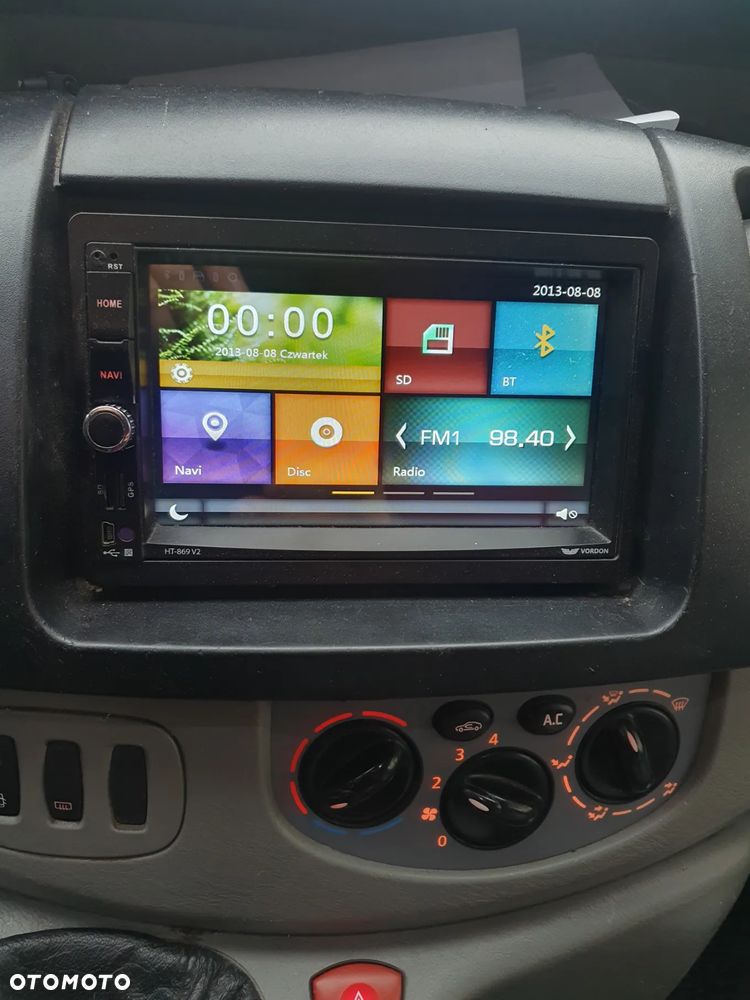 Renault Trafic - 22
