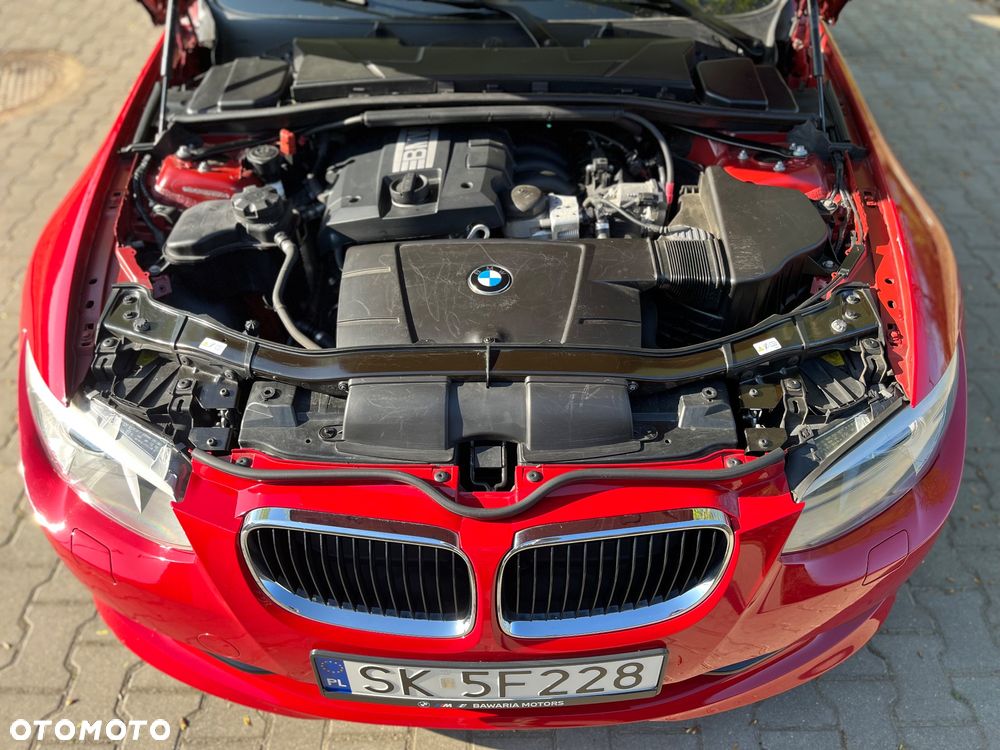 BMW Seria 3 318i Edition Exclusive - 7