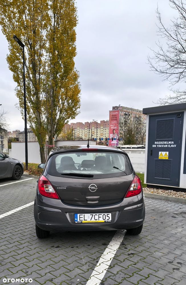 Opel Corsa - 4