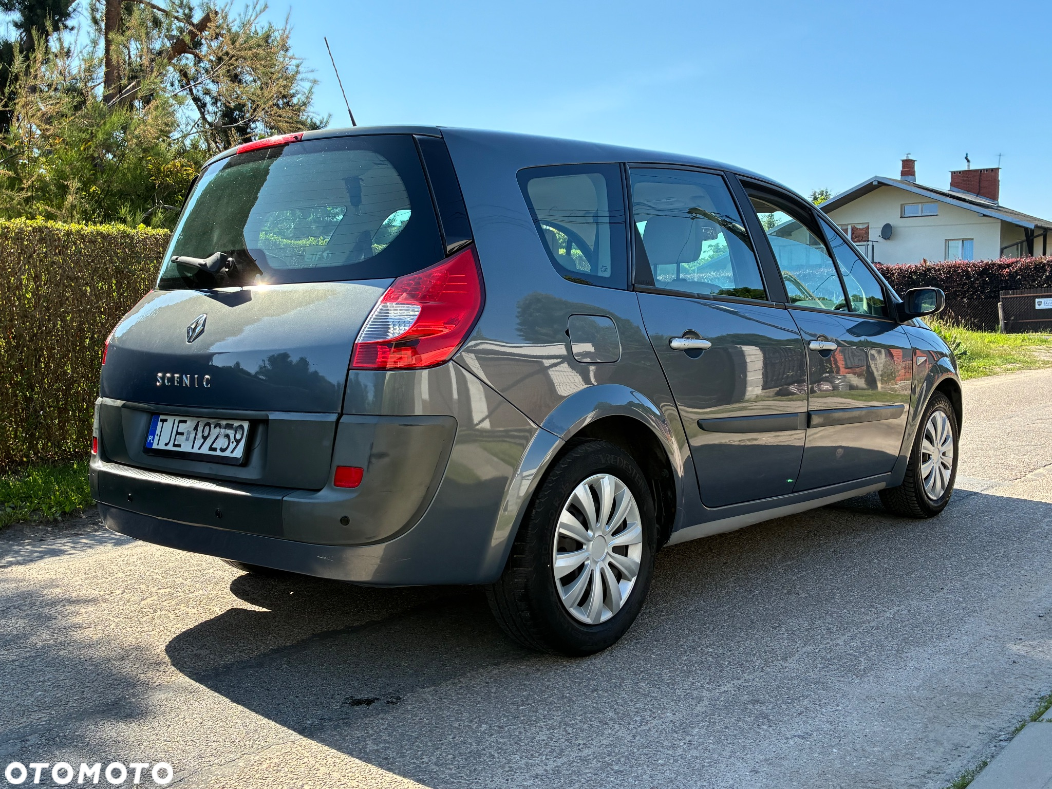 Renault Scenic 1.6 16V 110 Expression - 3