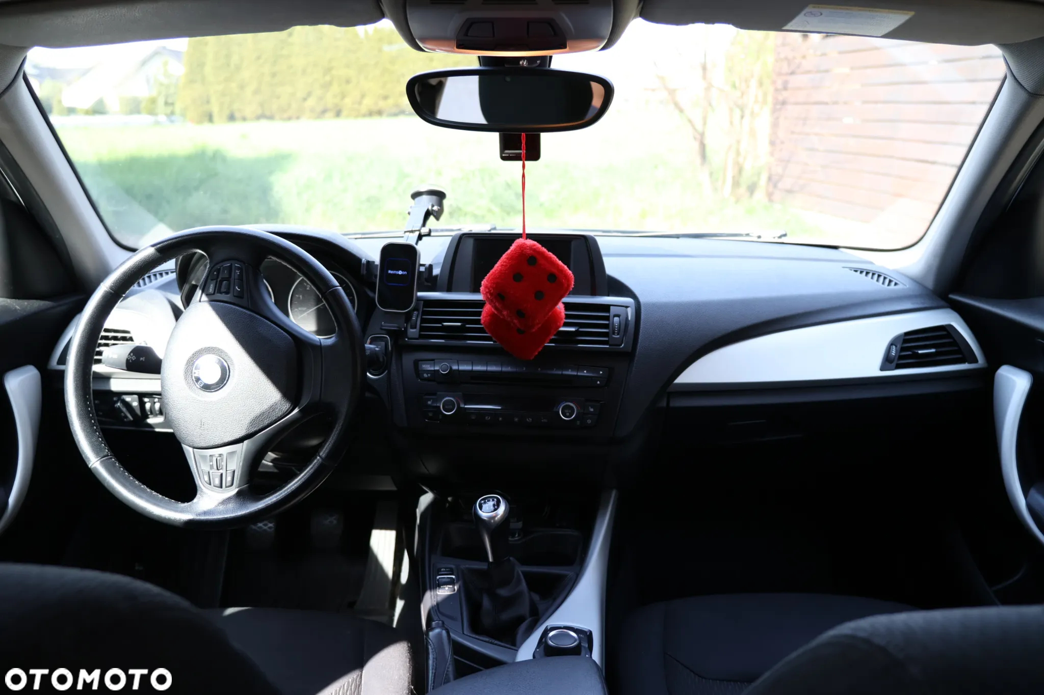 BMW Seria 1 116i - 22