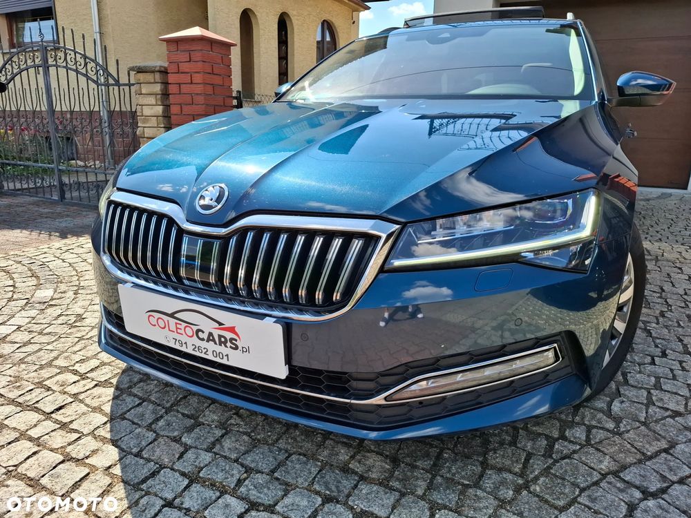 Skoda Superb 2.0 TDI SCR Style DSG - 2