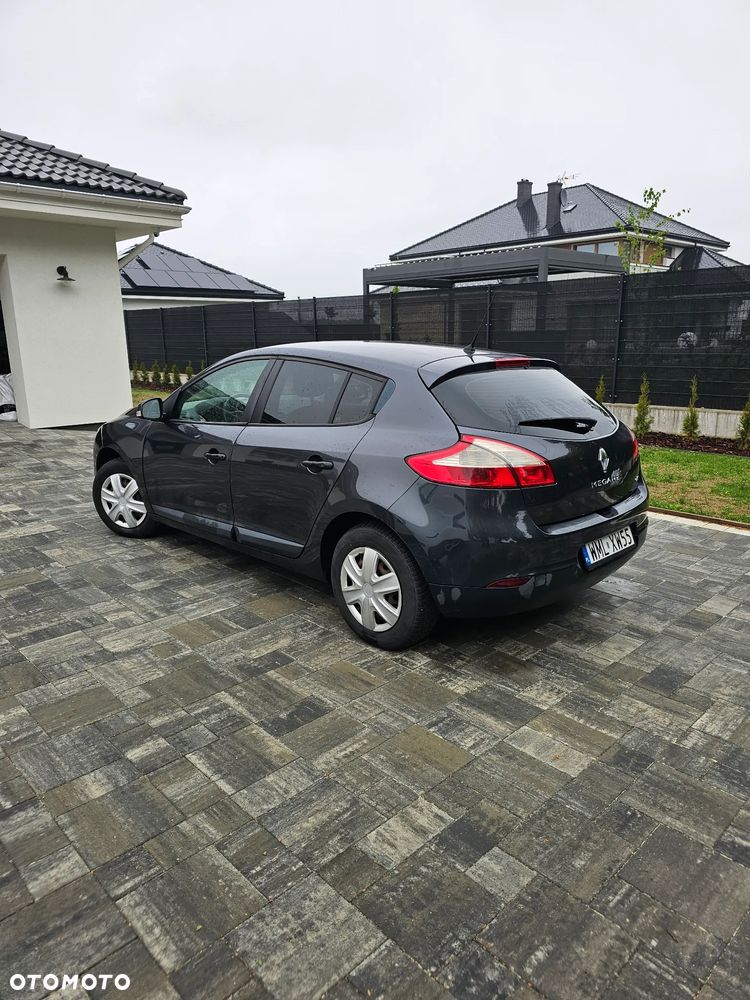 Renault Megane 1.5 dCi Authentique - 4