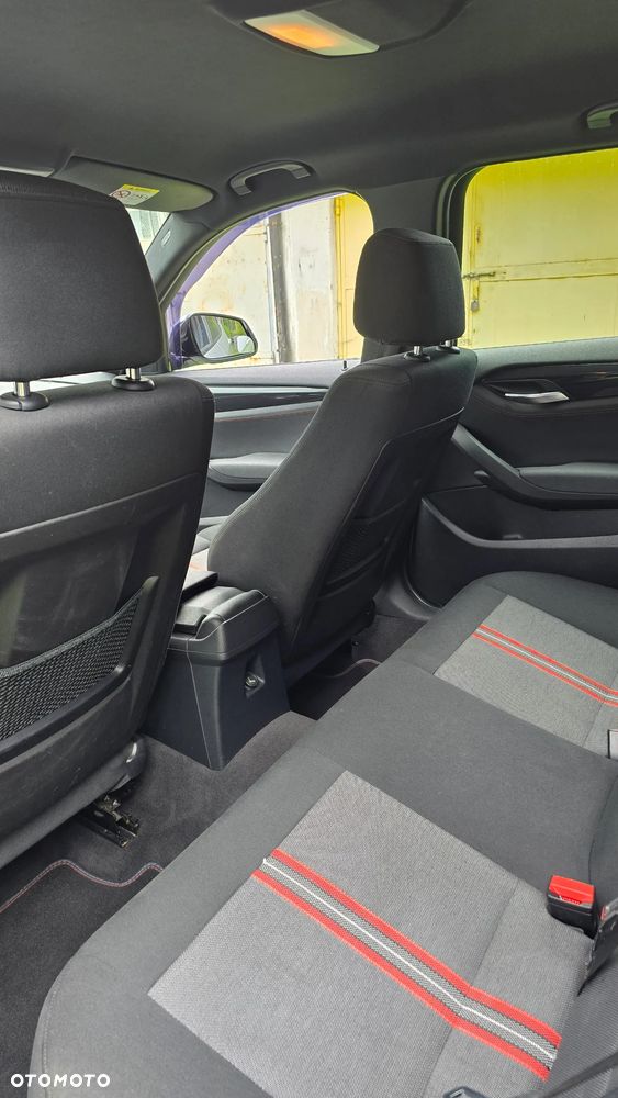 BMW X1 xDrive20d Sport Line - 15
