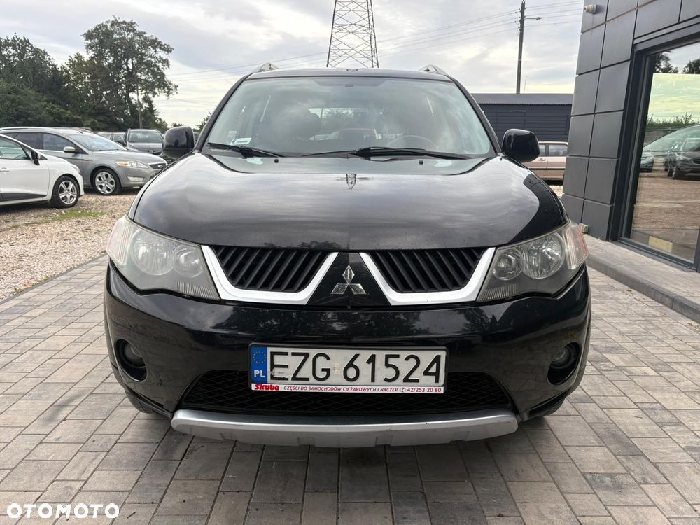 Mitsubishi Outlander 2.4 Invite - 2