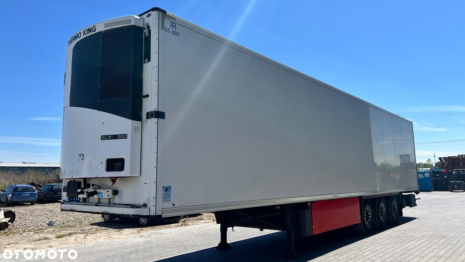 Schmitz Cargobull SKO 24/L - 1