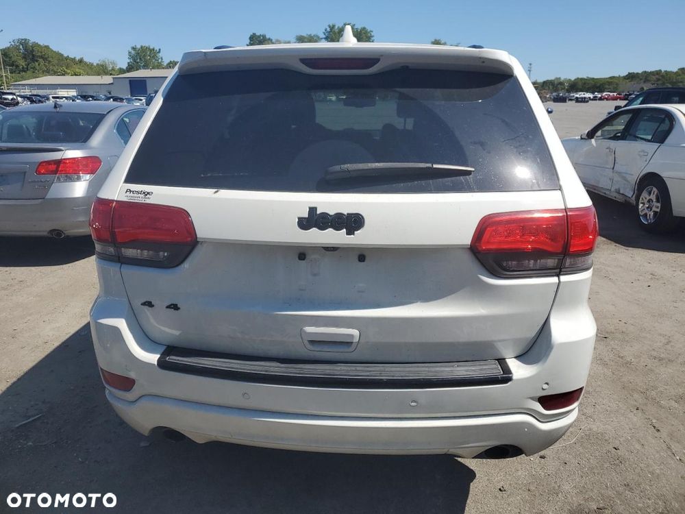 Jeep Grand Cherokee 3.6 V6 Laredo - 28