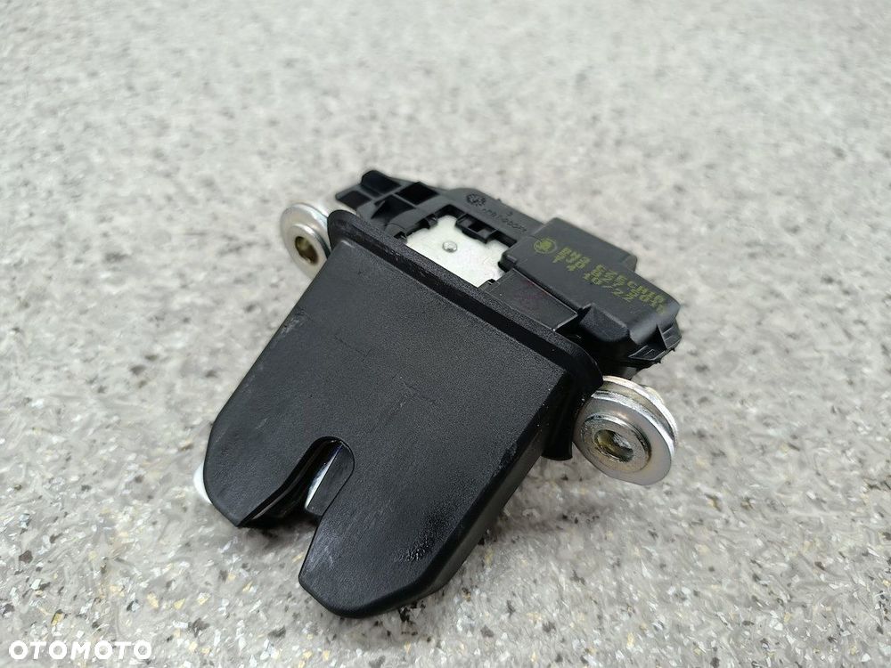 ZAMEK KLAPY SKODA FABIA II 5J0827501D - 4