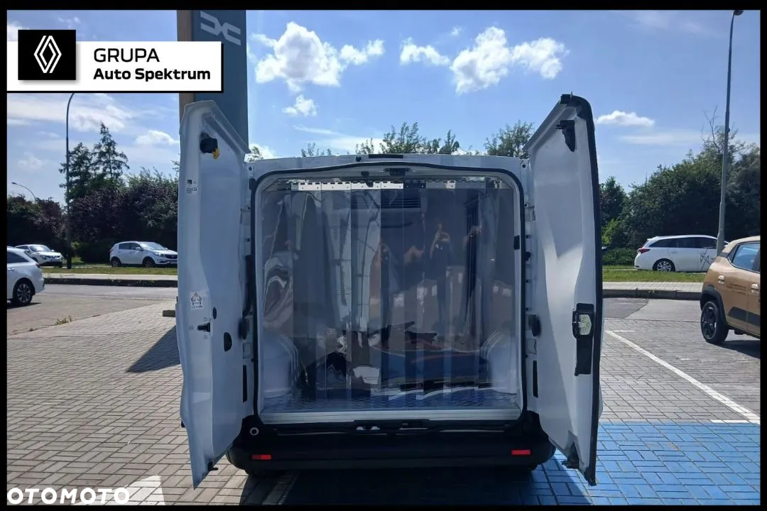 Renault Trafic - 7