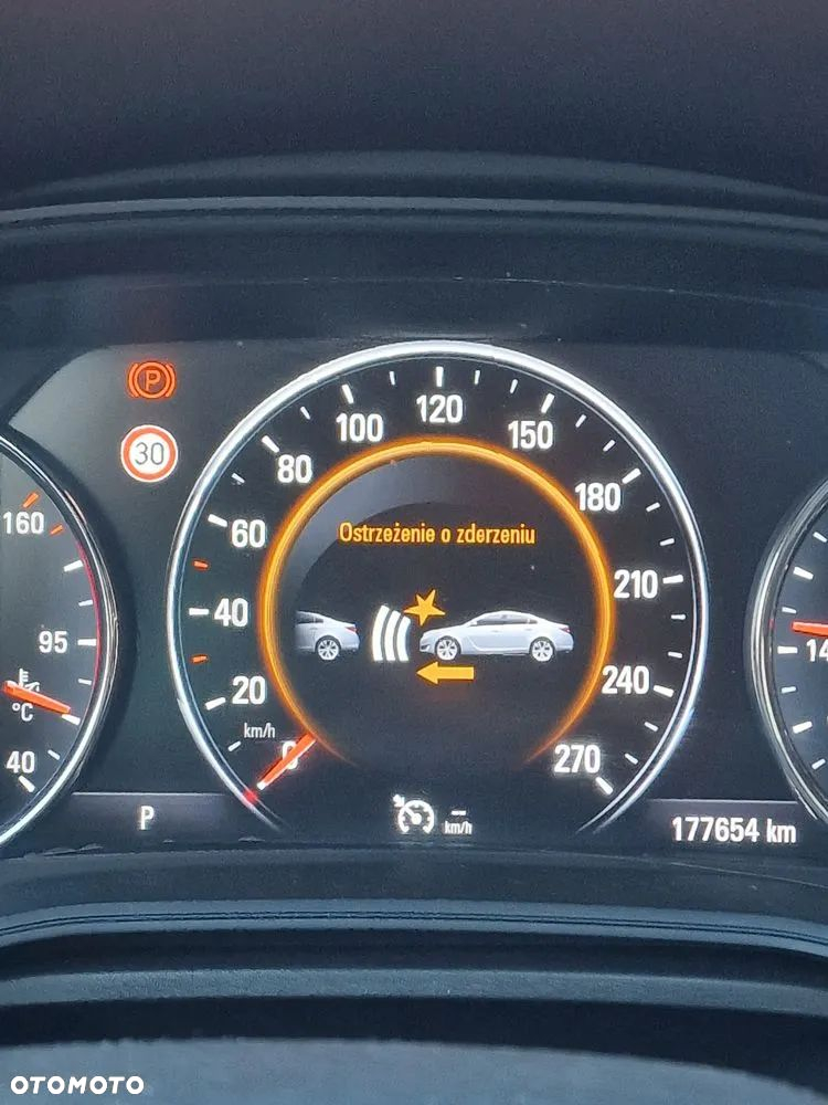 Opel Insignia 1.6 CDTI Exclusive S&S - 18