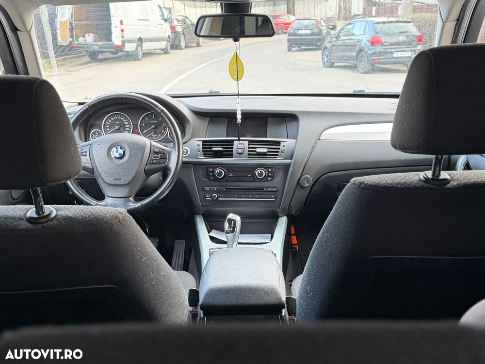 BMW X3 xDrive20d Aut. - 9