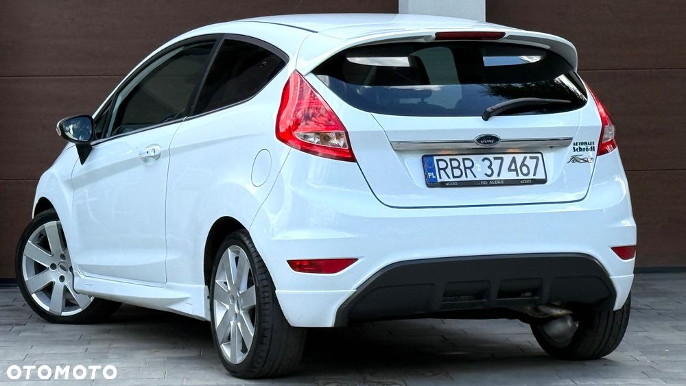 Ford Fiesta - 20