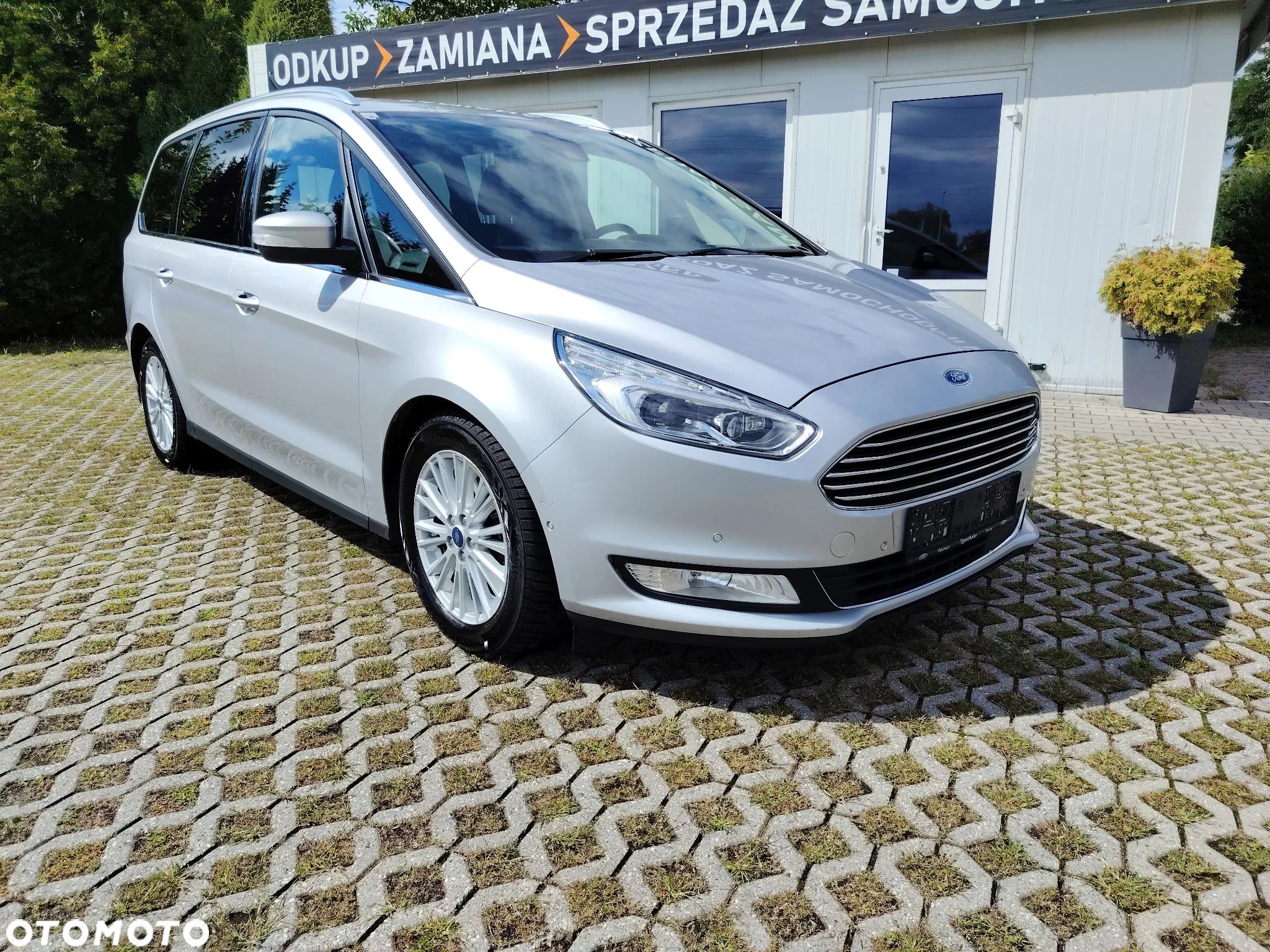 Ford Galaxy 2.0 EcoBlue Titanium - 1