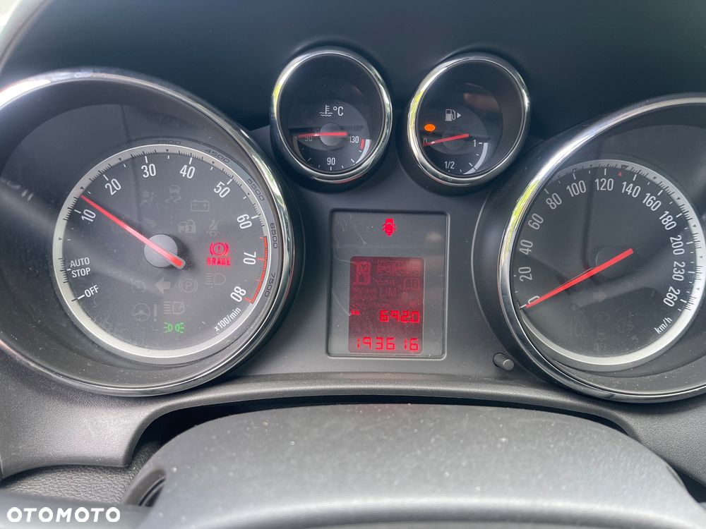 Opel Astra 1.4 Turbo Active - 20