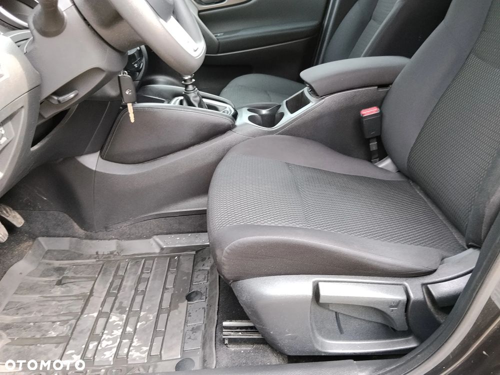 Nissan Qashqai 1.2 DIG-T Acenta EU6 - 11