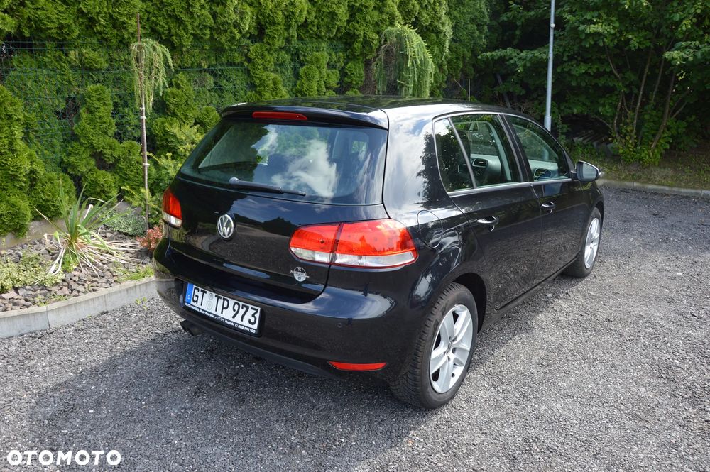 Volkswagen Golf - 5