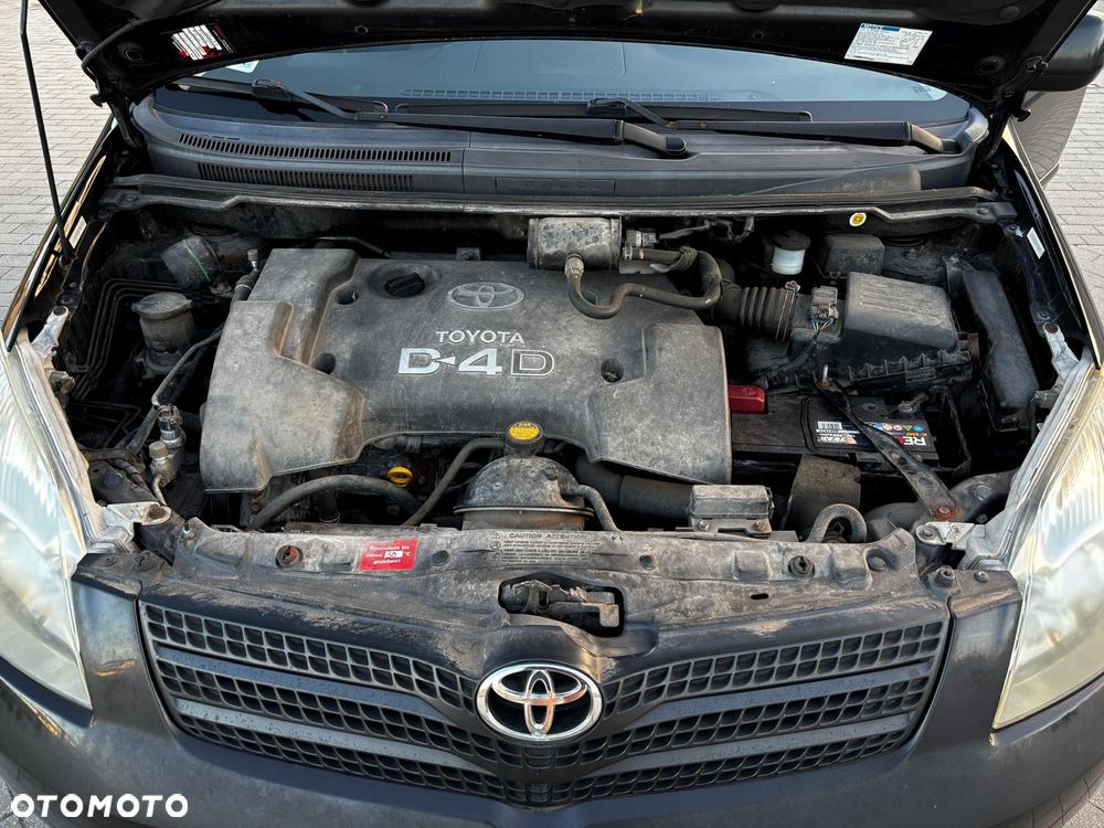 Toyota Corolla Verso 2.0 D-4D Sol - 17