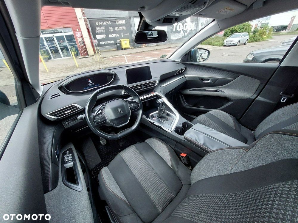 Peugeot 5008 BlueHDI 120 Active - 18