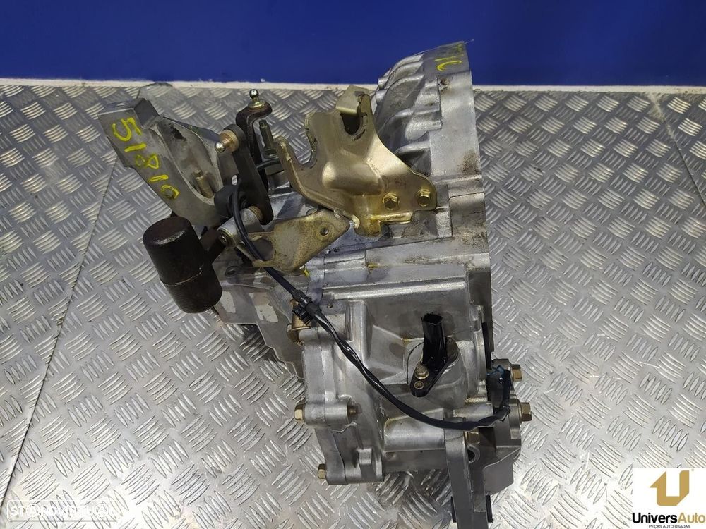 CAIXA VELOCIDADES MAZDA 3 2004 -3TF - 6