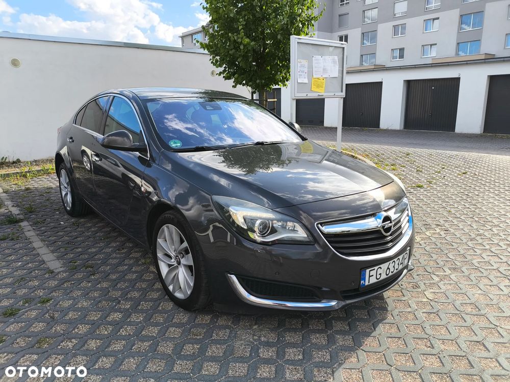 Opel Insignia 2.0 CDTI 4x4 Automatik Business Innovation - 2