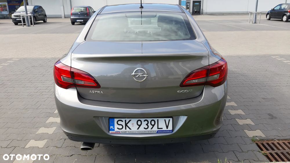 Opel Astra 1.4 T Business EU6 - 6