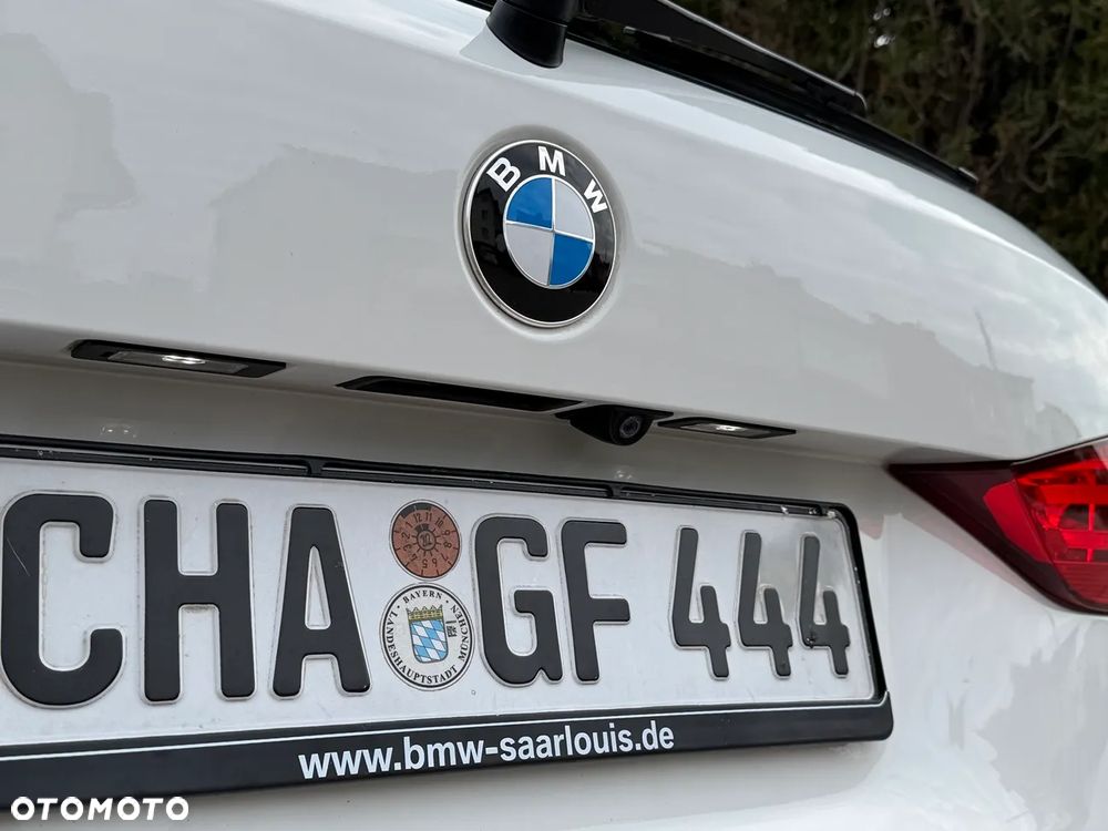 BMW X1 xDrive20d Sport Line - 13