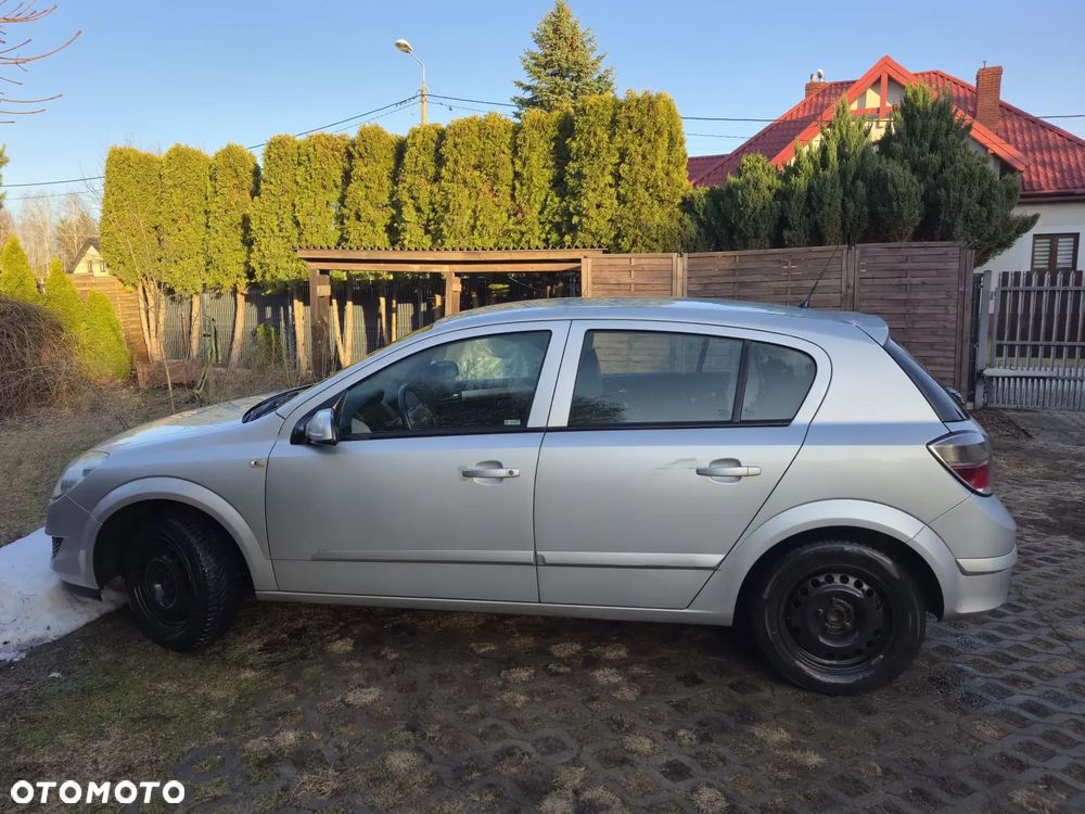 Opel Astra 1.6 Enjoy - 14