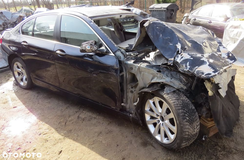 BMW 528i F10 X-DRIVE LAKIER A89 2.0 N20B20A NA CZĘŚCI - 1