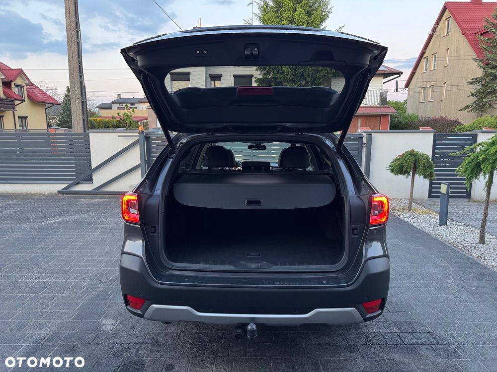 Subaru Outback 2.5i Lineartronic Edition Platinum Cross - 11