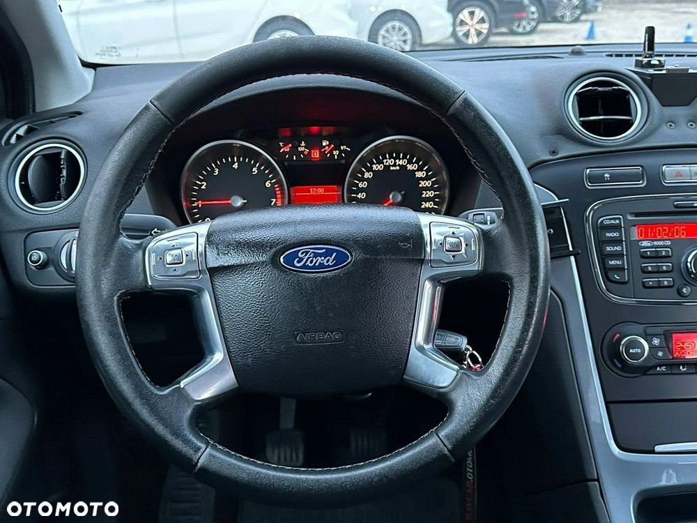 Ford Mondeo 1.6 T Ambiente - 15