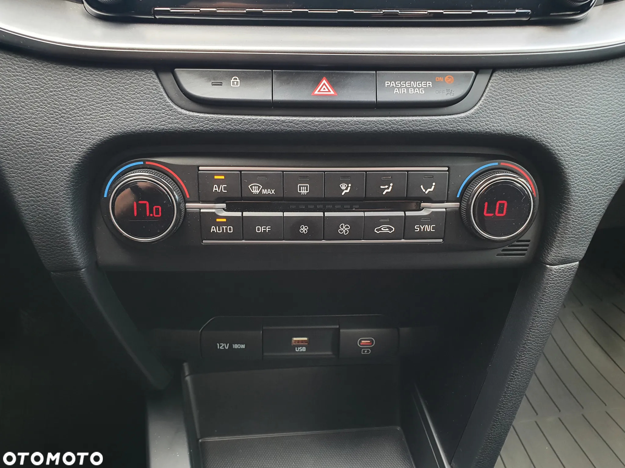 Kia Ceed 1.5 T-GDI M - 38