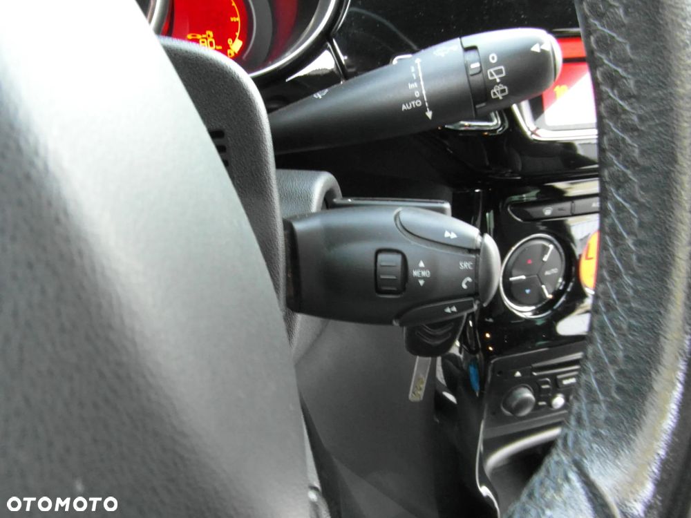 Citroën DS3 VTi 120 SoChic - 26