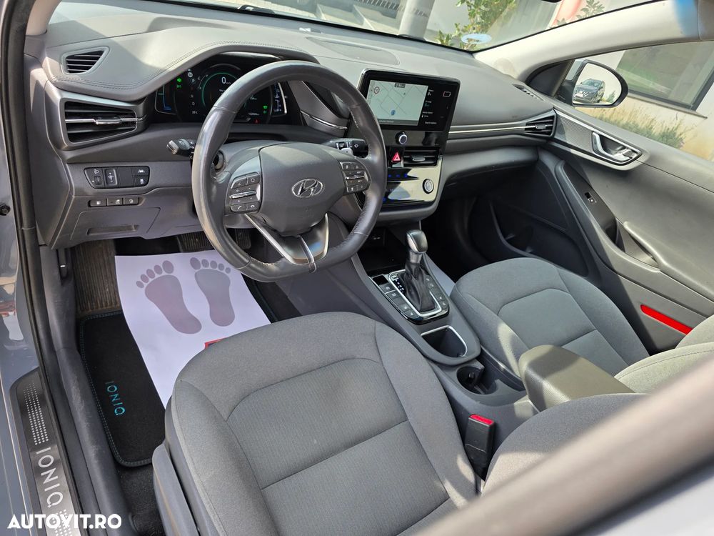 Hyundai IONIQ Plug-in-Hybrid 1.6 GDI Style - 15