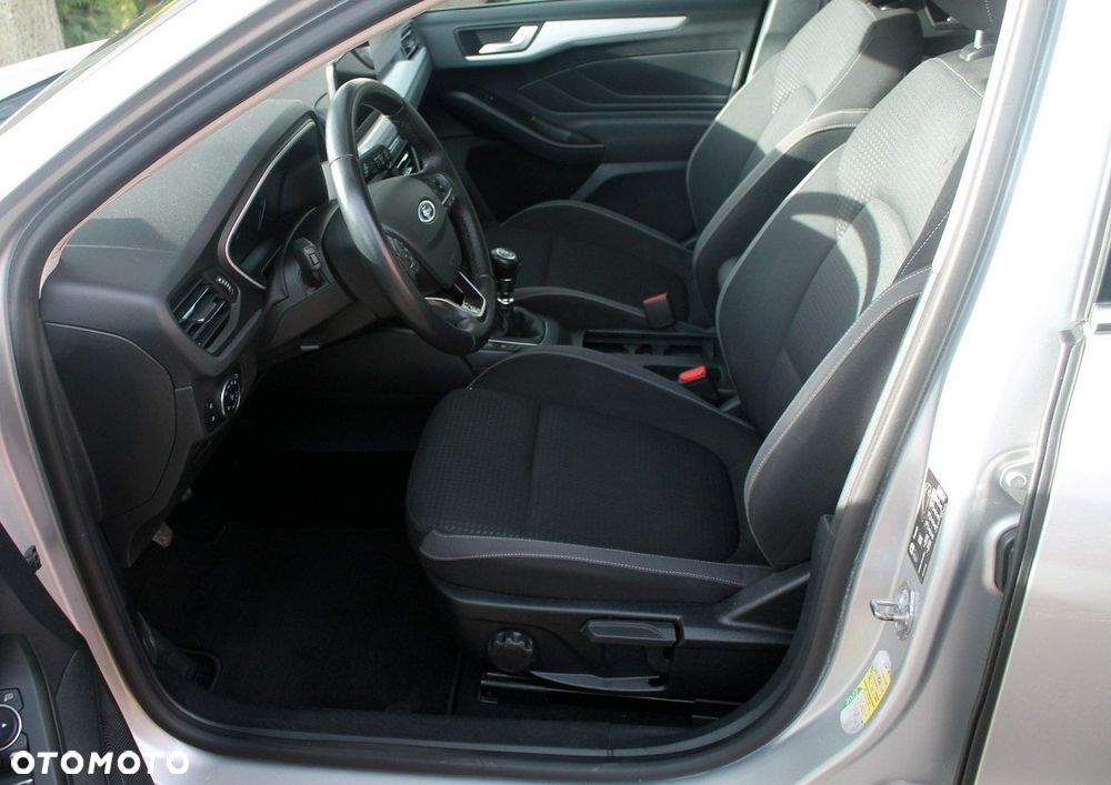 Ford Focus - 6