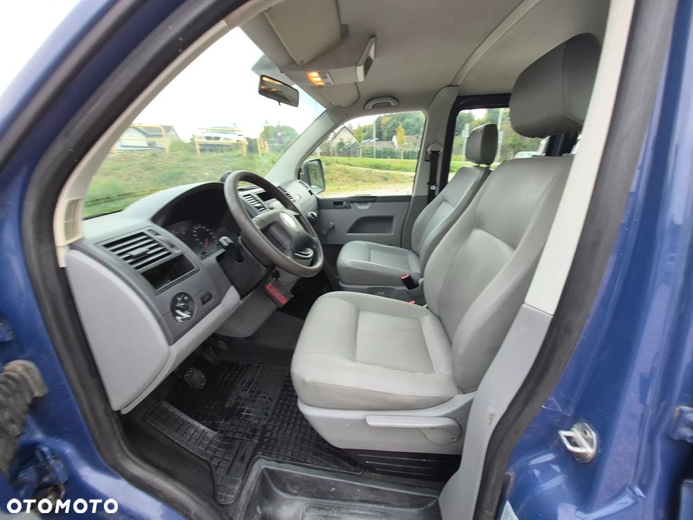 Volkswagen T5 - 8