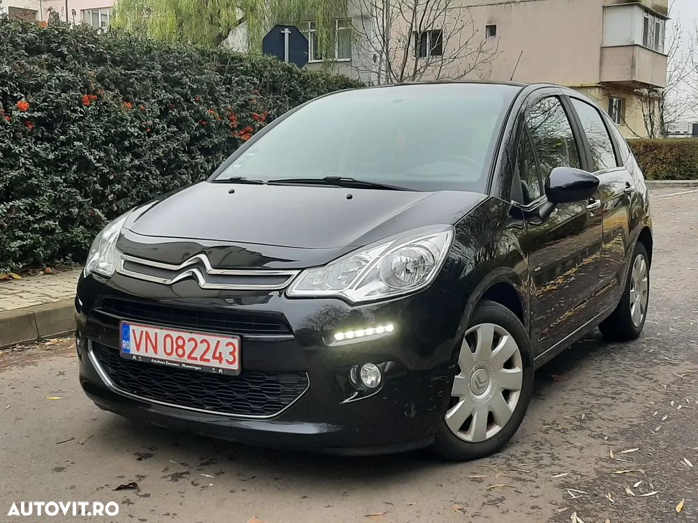 Citroën C3 Pure Tech (VTi) 82 Exclusive - 3