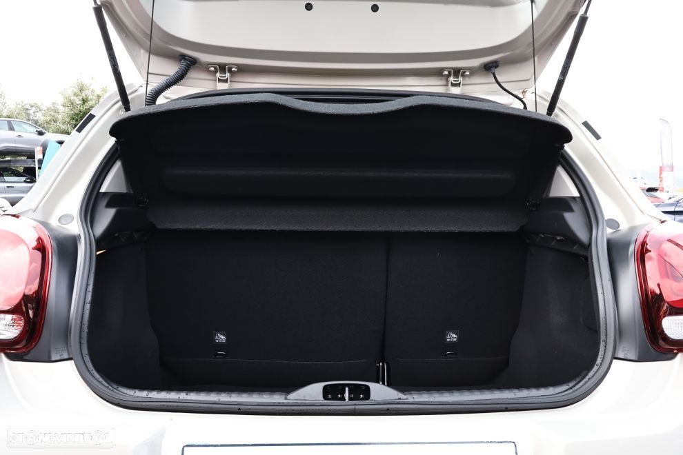 Citroën C3 1.2 PureTech C-Series - 18