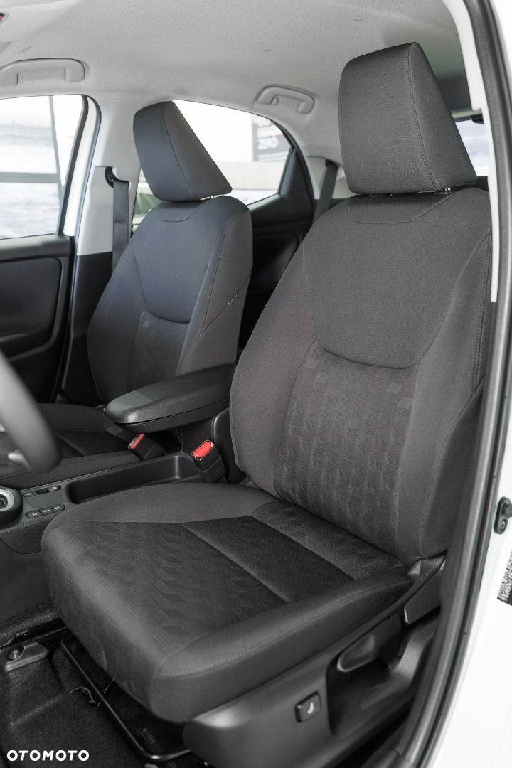 Toyota Yaris - 17