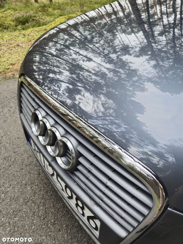 Audi A4 Limousine - 8