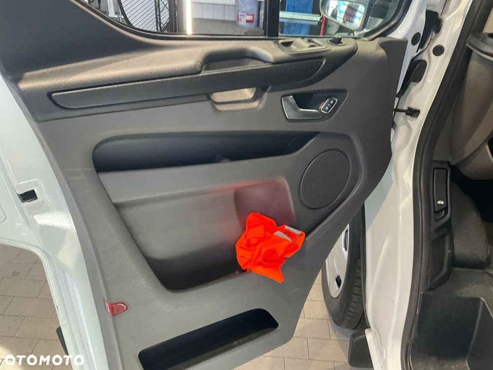 Ford Transit Custom L2H1 LKW VA Limited - 23