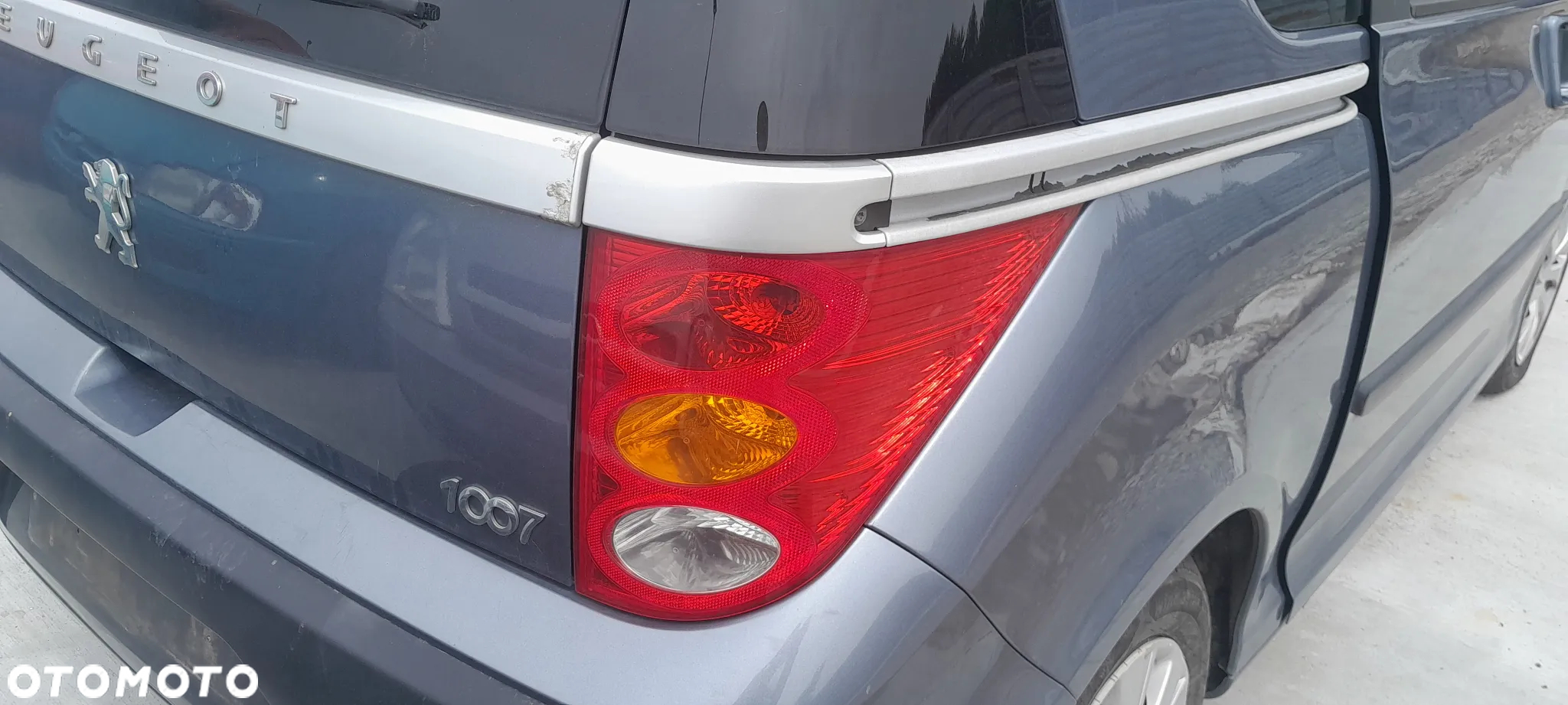 PEUGEOT 1007 LAMPA LEWY PRAWY TYŁ TYLNA LEWA PRAWA nr. 57/5 - 2
