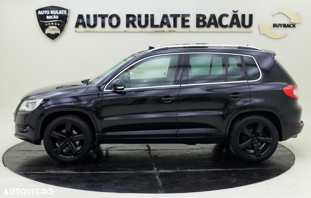 Volkswagen Tiguan - 5