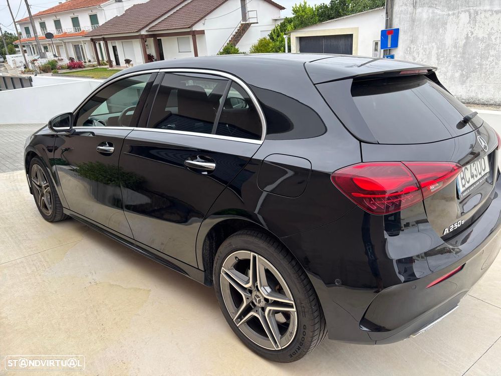 Mercedes-Benz A 250 e AMG Line - 7