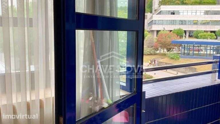 Apartamento T2 Mobilado para Arrendamento – Rua de Calouste Gulbenkian - Grande imagem: 3/12