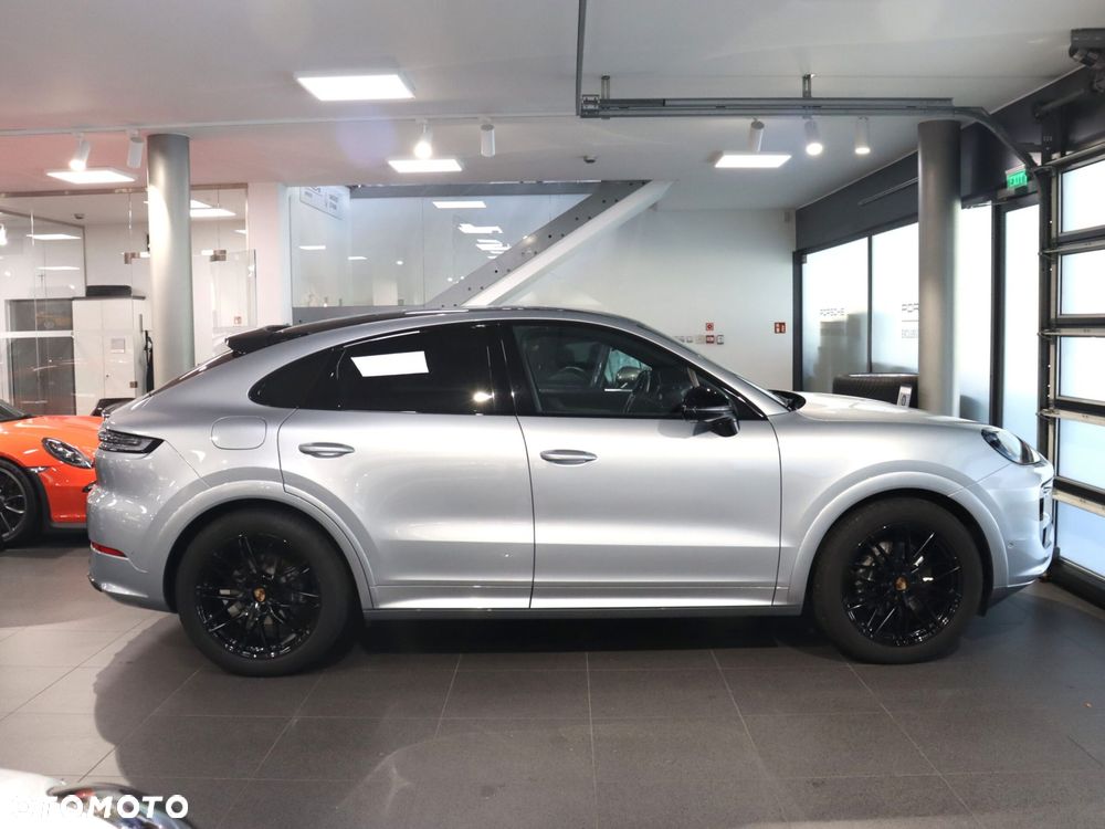 Porsche Cayenne Standard - 6