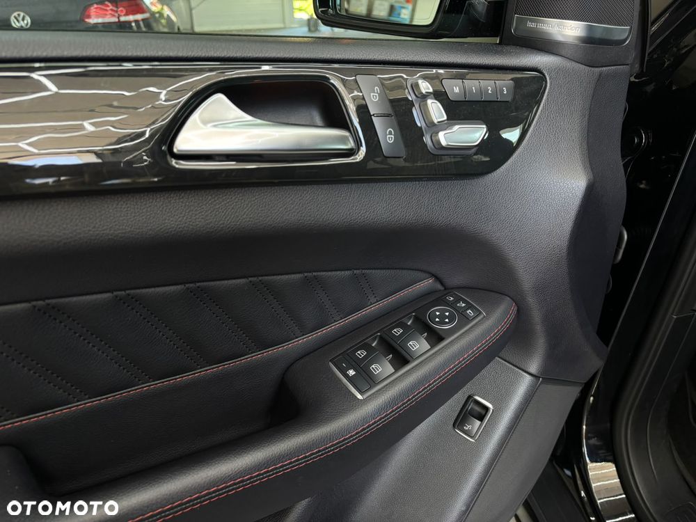Mercedes-Benz GLE 450 AMG 4-Matic - 22