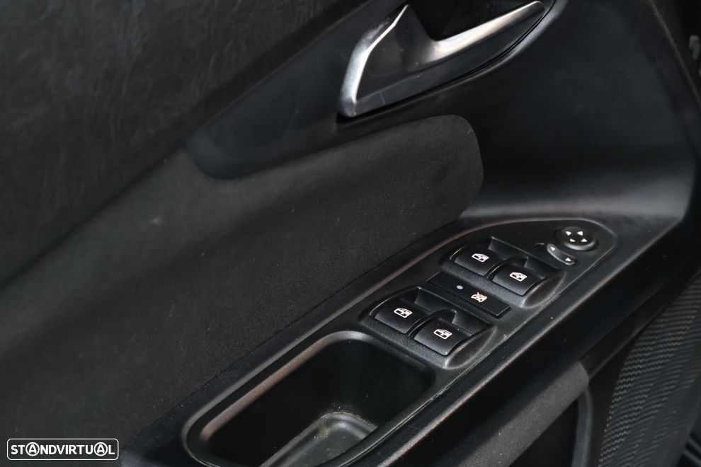 Fiat Tipo 1.6 M-Jet Lounge - 24