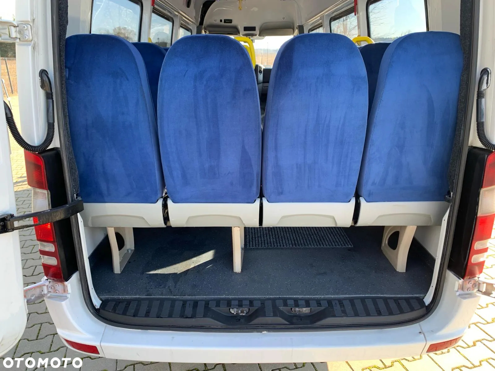 Mercedes-Benz Sprinter 516 CDI - 24 Miejsca - 8