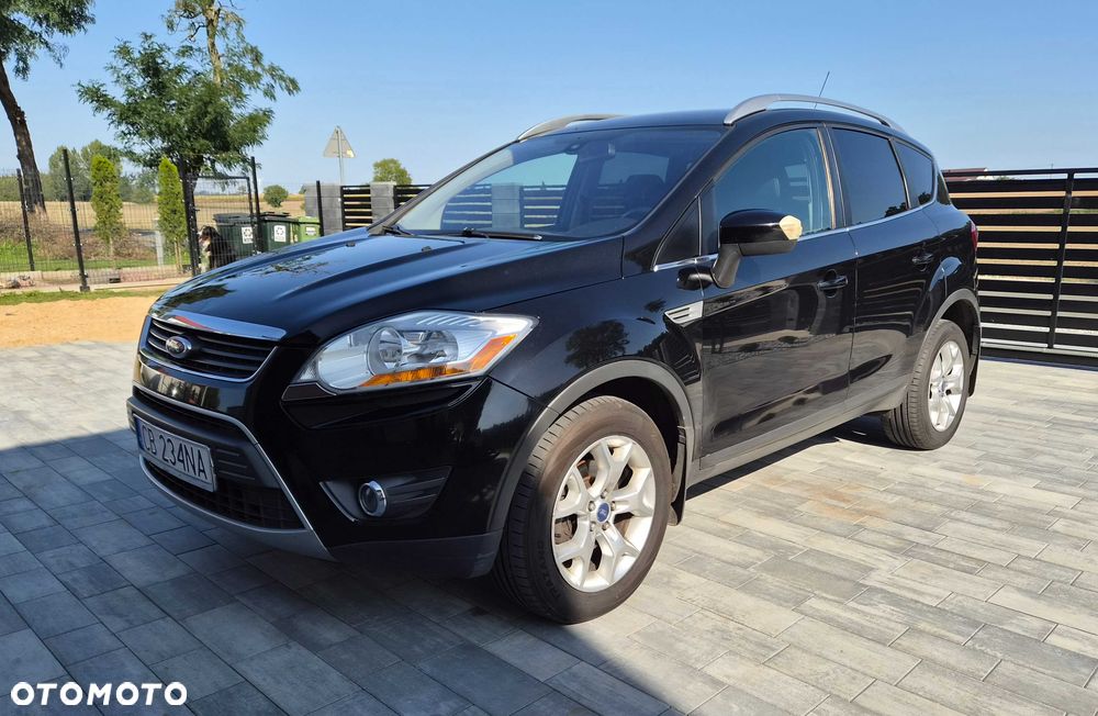 Ford Kuga - 1